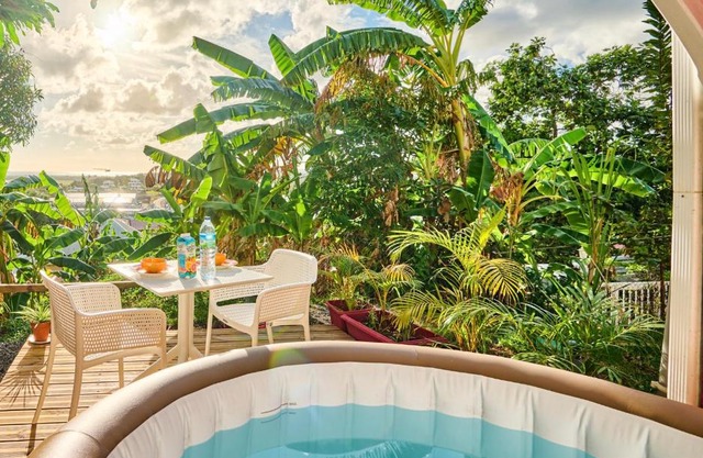 Suite cosy avec jacuzzi et jardin - BED AND COFFEE CITY