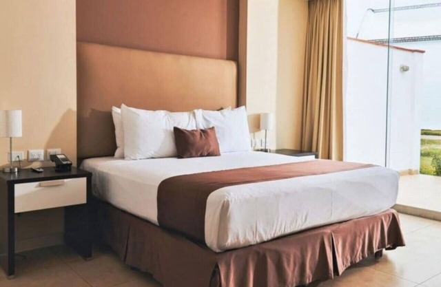 Suite Ocean at VPX Hotel.