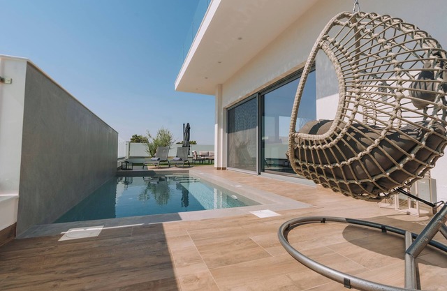 Suite with Private Pool 313