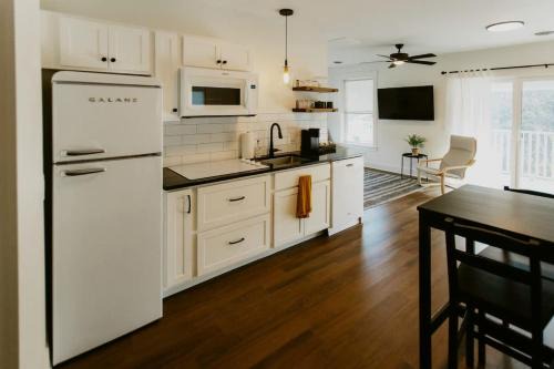 Suites on Main - Unit 3