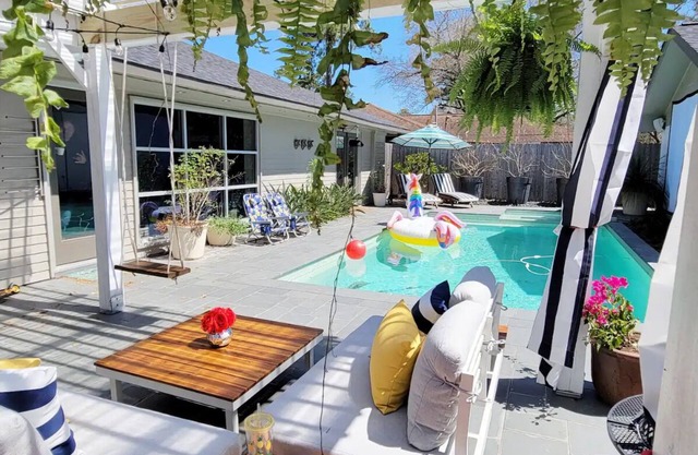 Summer vibes with pool/hot tub and backyard paradise