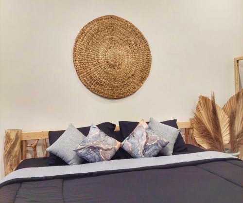 Summerfield Homestay and Cafe