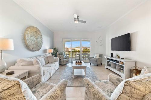 Sun Sand & Serenity - 3BR Ocean View Oasis