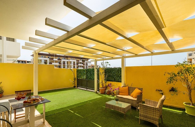 Sun Terrace Home by Propertize | vicino al mare