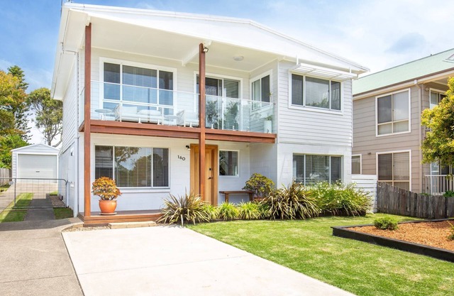 Sunfish - Pet Friendly - 4 Mins Walk to Beach