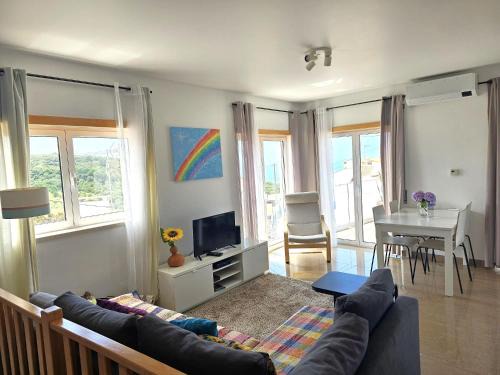 Sunflower Sea View with magnificent terrace in Serra da Pescaria, Nazaré - Portugal