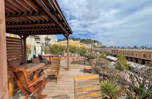 SunlightProperties - SALEYA - Unique home with rooftop terrace