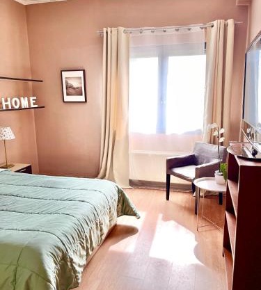 SUNNY 3, Two-bedroom apartment with parking