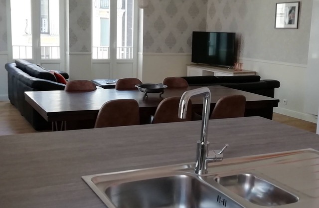 Sunny apartment in the center of blankenberge nearby the beach.