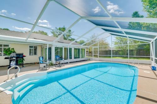 Sunny Ocala Oasis with Grill Near National Forest!