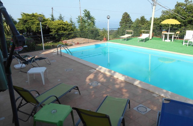 Sunrise apartment in villa with pool