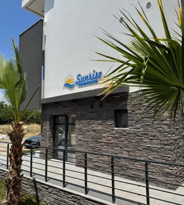 Sunrise Luxury Apartments