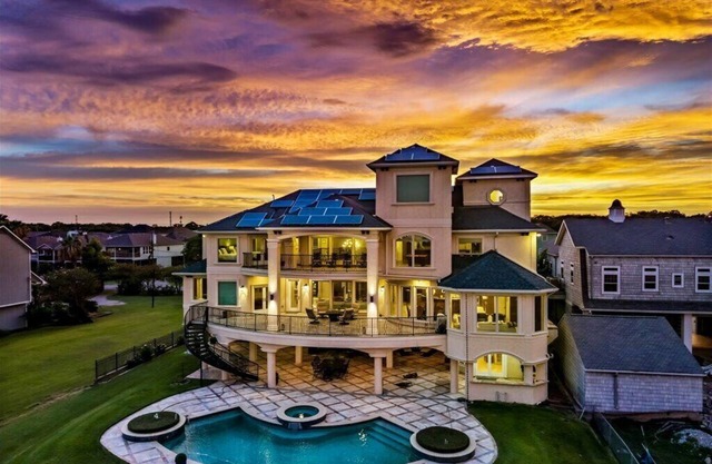 Sunrise Villa