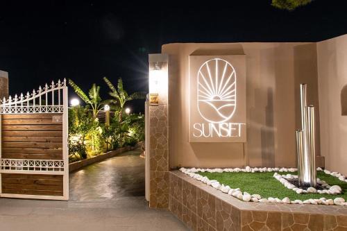 Sunset Apartments Free shuttle from Athen's Airport