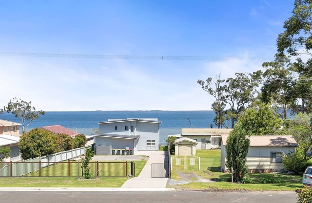 Sunset on Loralyn - St Georges Basin