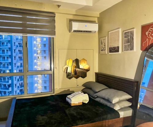 Sunshine 100 Stylish Condo by The Capital Cabin