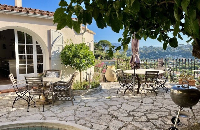 Super Cote d'Azur Home - Terraces + Dipping Pool + A/C - Ideal For Food Lover