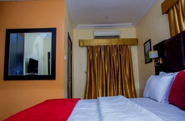 Super Furnished 3-Bedroom Duplex