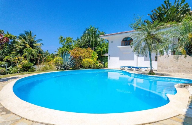 Super luxury party complex in Sosua, right on Laguna beach!