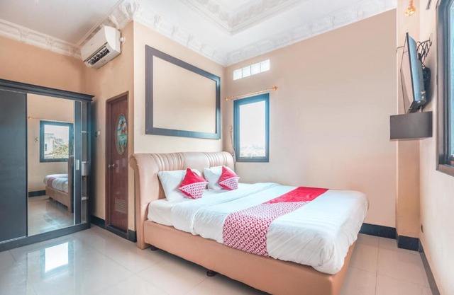 SUPER OYO 1640 Fallinda Hotel