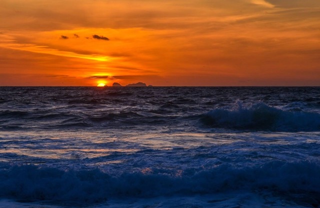 Superb 2BR Apartment on the Prestigious 5* Praia Del Rey Beach & Golf Resort.