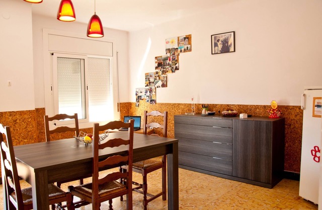 Superb apartment 200 meters from the beach. parking, all amenities nearby