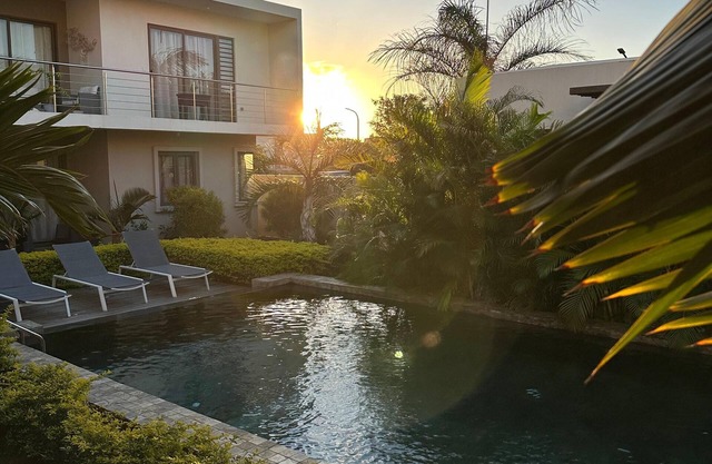 Superb new 3-bedroom apartment with swimming pool in Flic en Flac