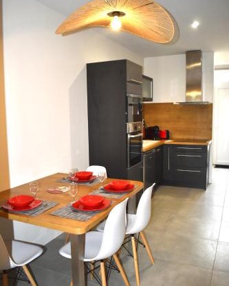 Superbe T2 climatisé avec terrasse et jardin