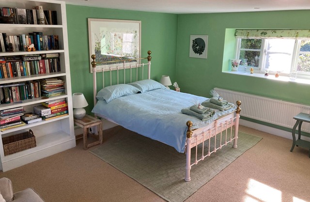 Superior Double with with ensuite - The Green Room