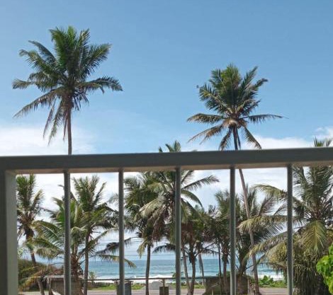 Surftunnel Beach Resort