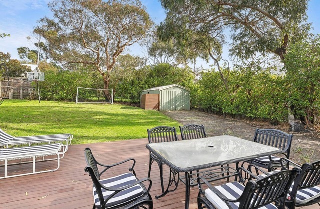 Surphy G - This single-story house offers a comfortable and relaxing retreat