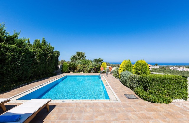 Surrounded by Nature | Pool, Ping Pong & Views