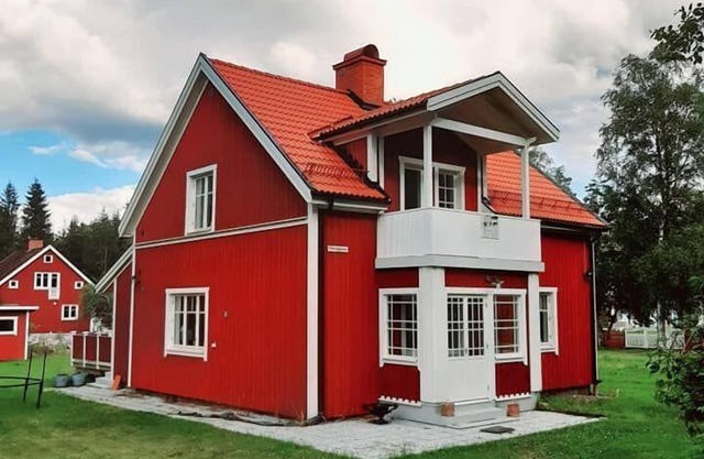 Swedish house with garden, ideal for families