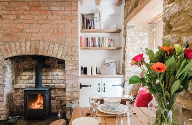 Sweetheart Cottage-Cosy 2BD in Cotswolds