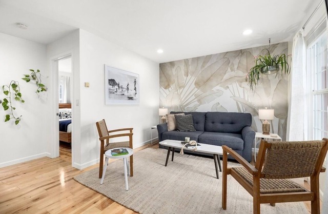 Swell House Santa Cruz -Suite 1