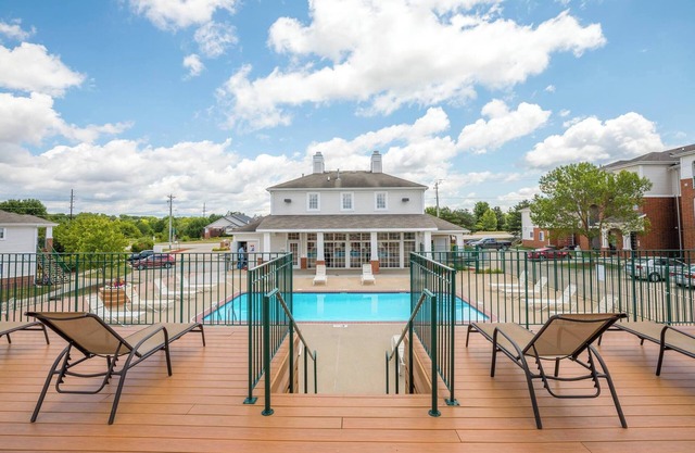 Swimming Pool King Bed More