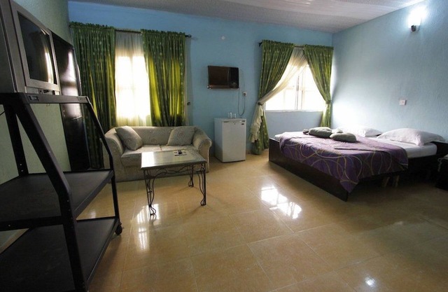 Sylva Link Hotel