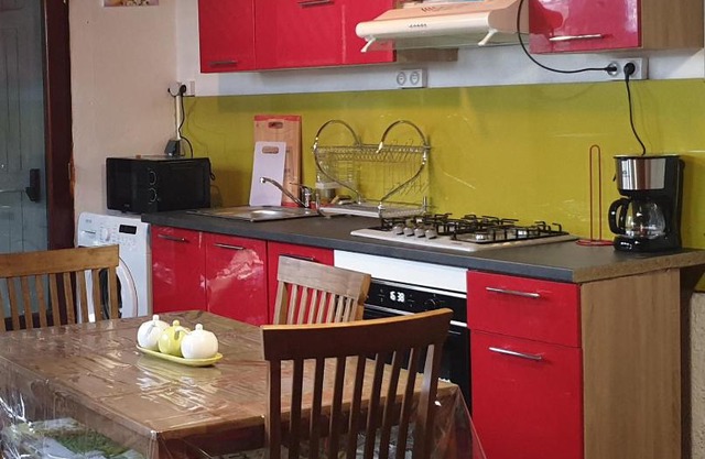 T1 bis chez les Saintanoise ( île de la Reunion)