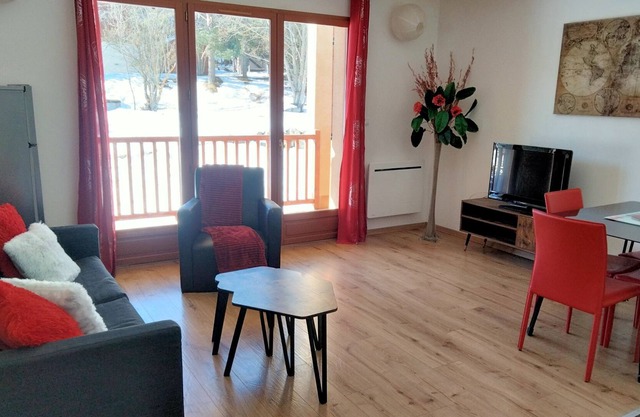 T2 formiguères 40m2 crossing with terrace (pets welcome)