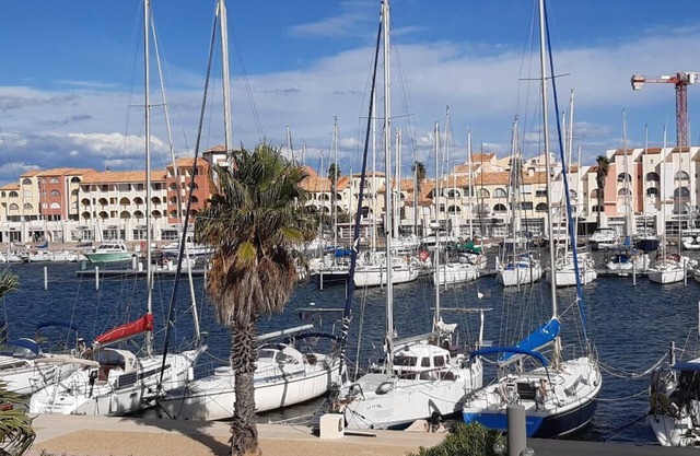 T2 Port Leucate Avec vue sur les Voiliers