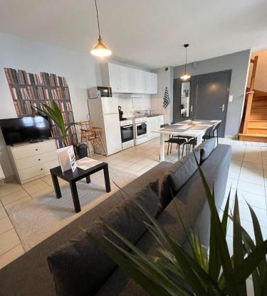 T3 50m2 Lumineux proche mairie - plein centre