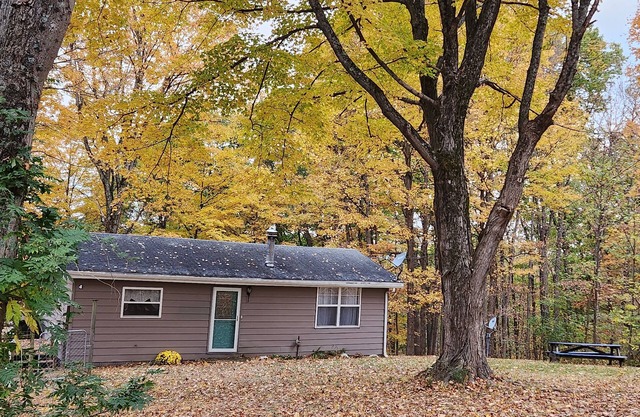 Take it easy at this unique and tranquil getaway in the zaleski state forest.