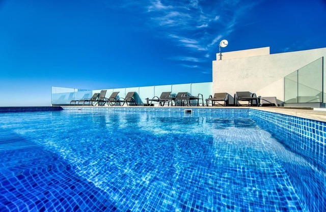 Tala Sea View 204 - Two Bedroom Apartment, Sleeps 4