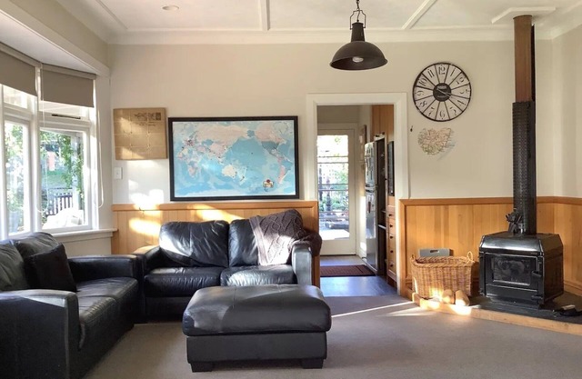Te Koki - A block from historic Clyde