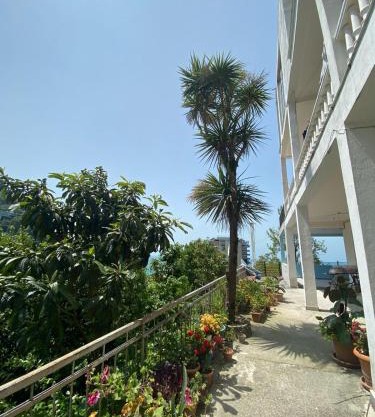 Temo's guest house in Kvariati