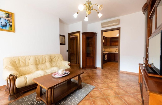 Teo's Apartment