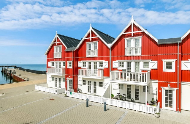 "Terina" - 5m from the sea by Interhome