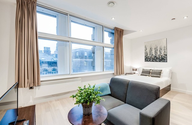 Terlon Apartments