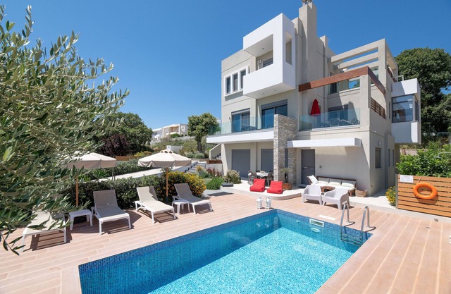 Terpsis Pool Villa up ro 8