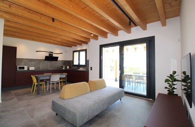 Terrace 3. Two-bedroom cottage with lake view